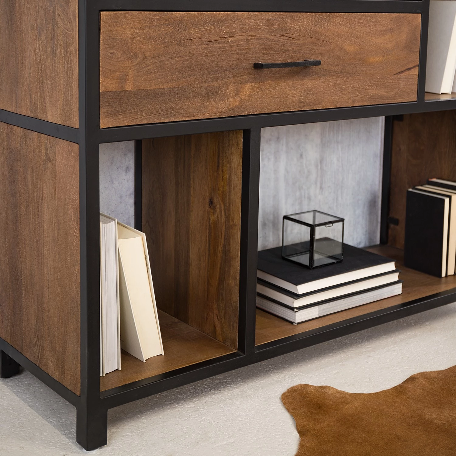 Ars manufacti Étagère Moboki - Manguier massif / Métal - Manguier foncé / Noir – Image 12