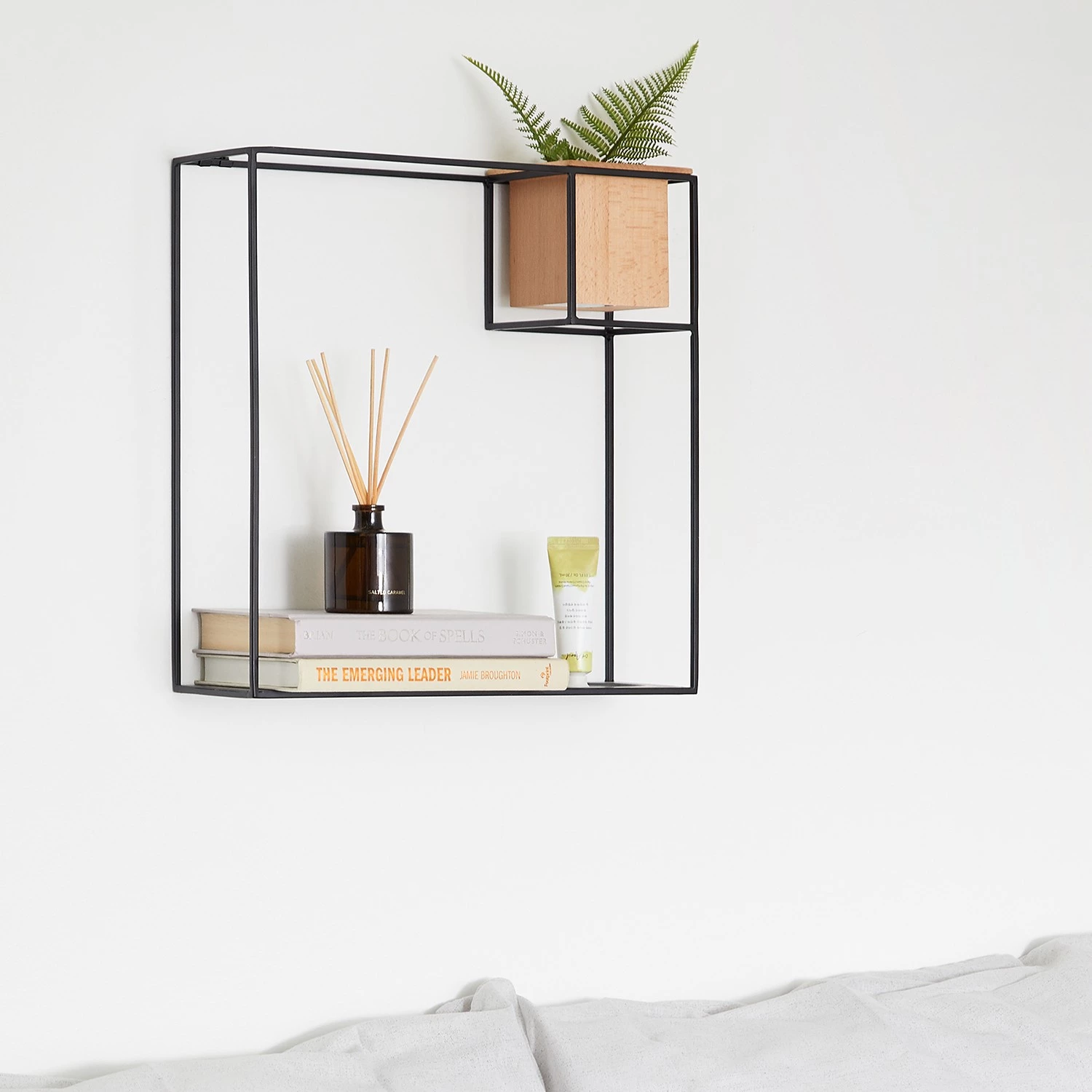Umbra Étagère murale Cubist I - Métal / Hêtre massif - Noir / Hêtre – Image 2