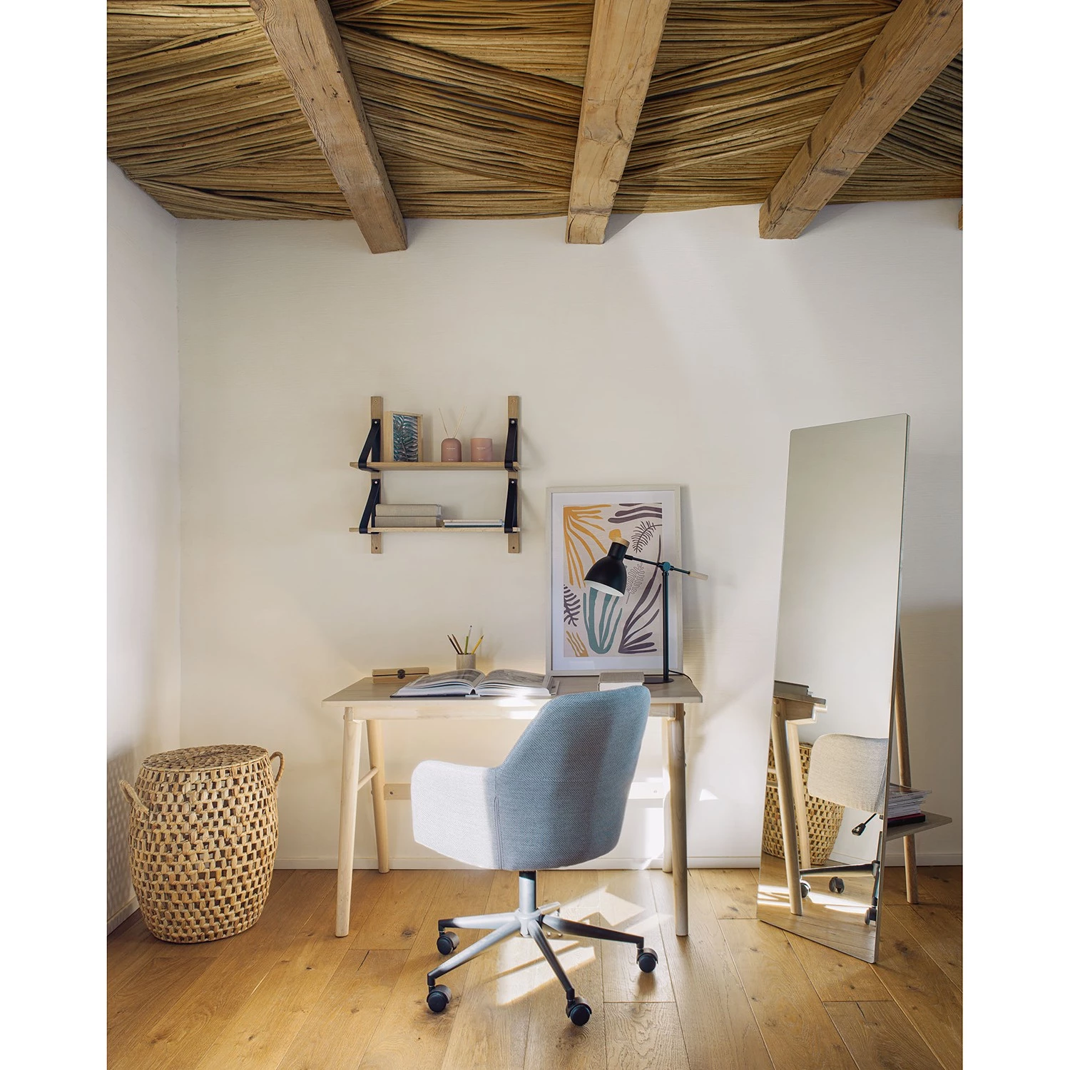 Red Living Étagère murale Nakuru - Hêtre massif / Cuir véritable - Hêtre / Noir – Image 3