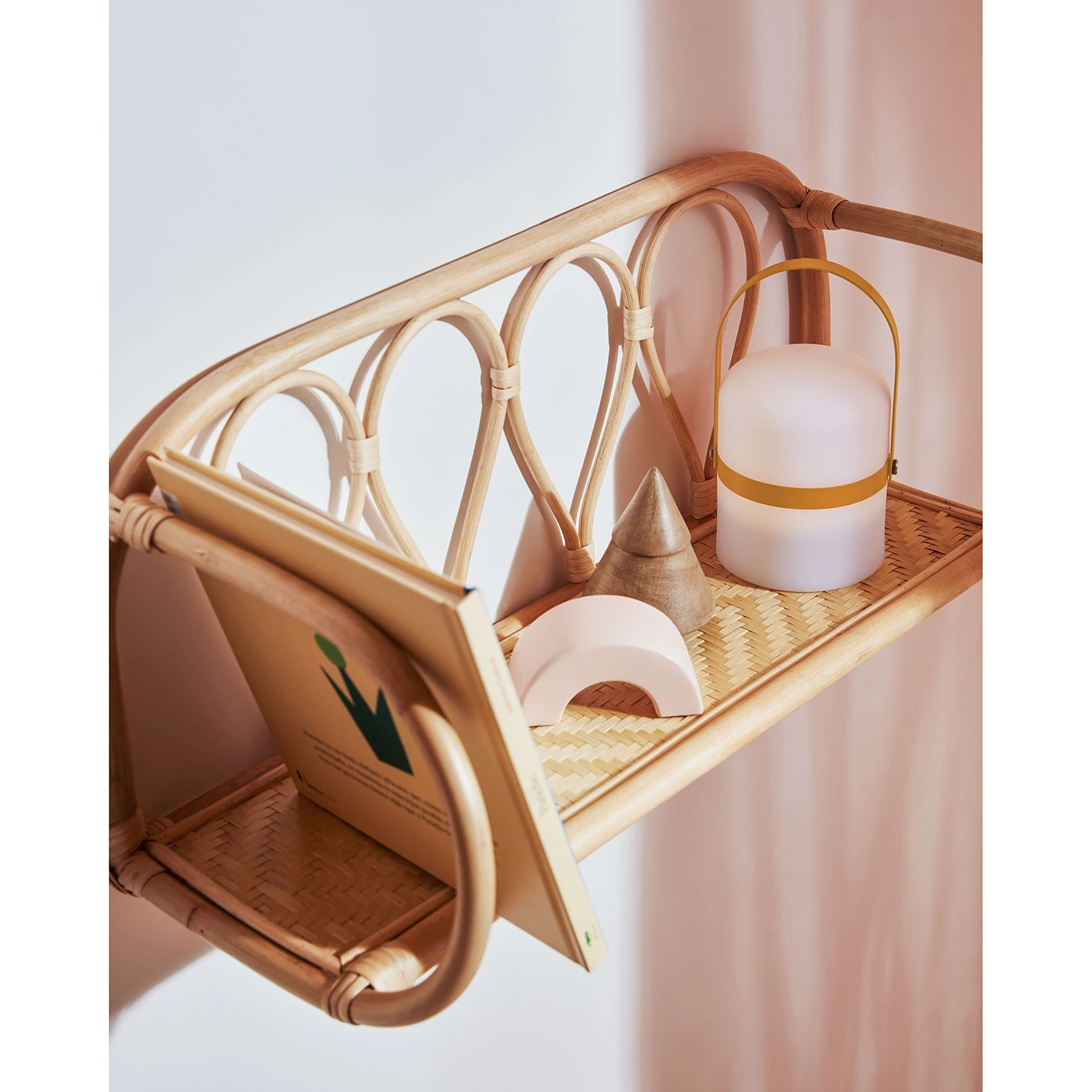 Naturoo Étagère murale Mansa - Étagère : rotin<br>Structure : bambou massif verni – Image 3