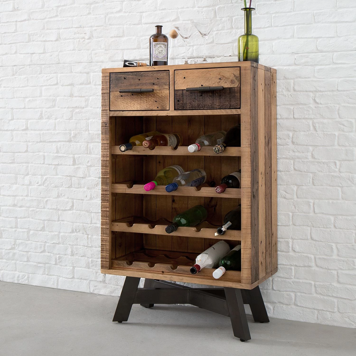 Ars manufacti Étagère à vin Tamati - Pin ancien / Métal - Pin foncé / Noir – Image 2